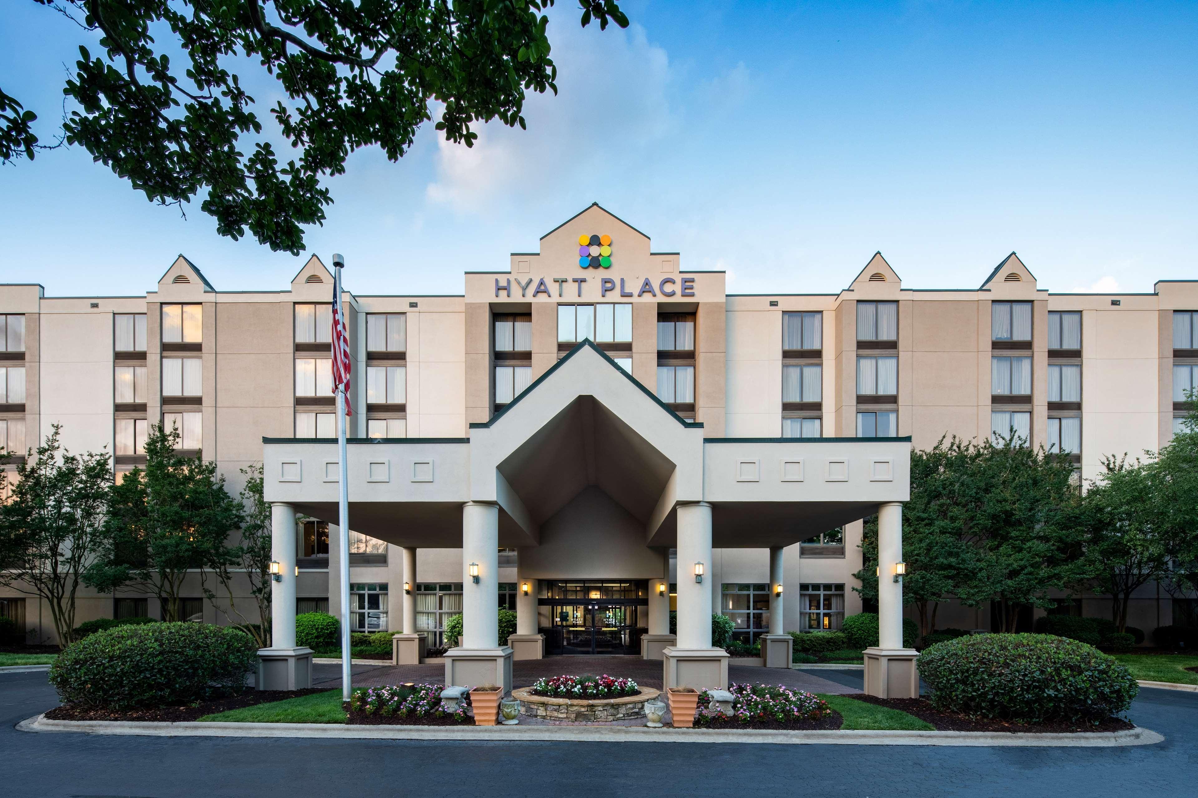 Hyatt Place Dallas Park Central Exteriör bild